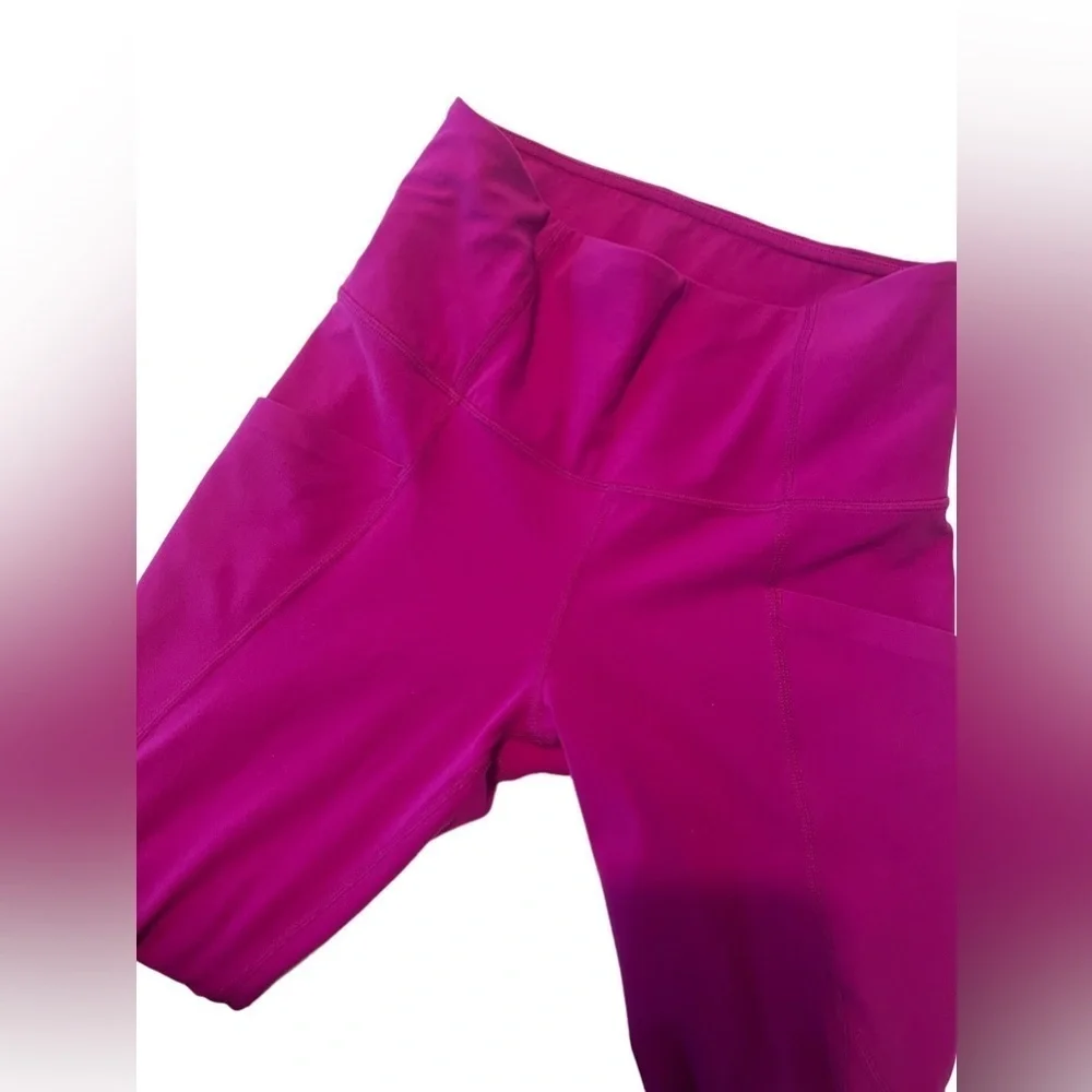 Athleta Salutation Stash Tight